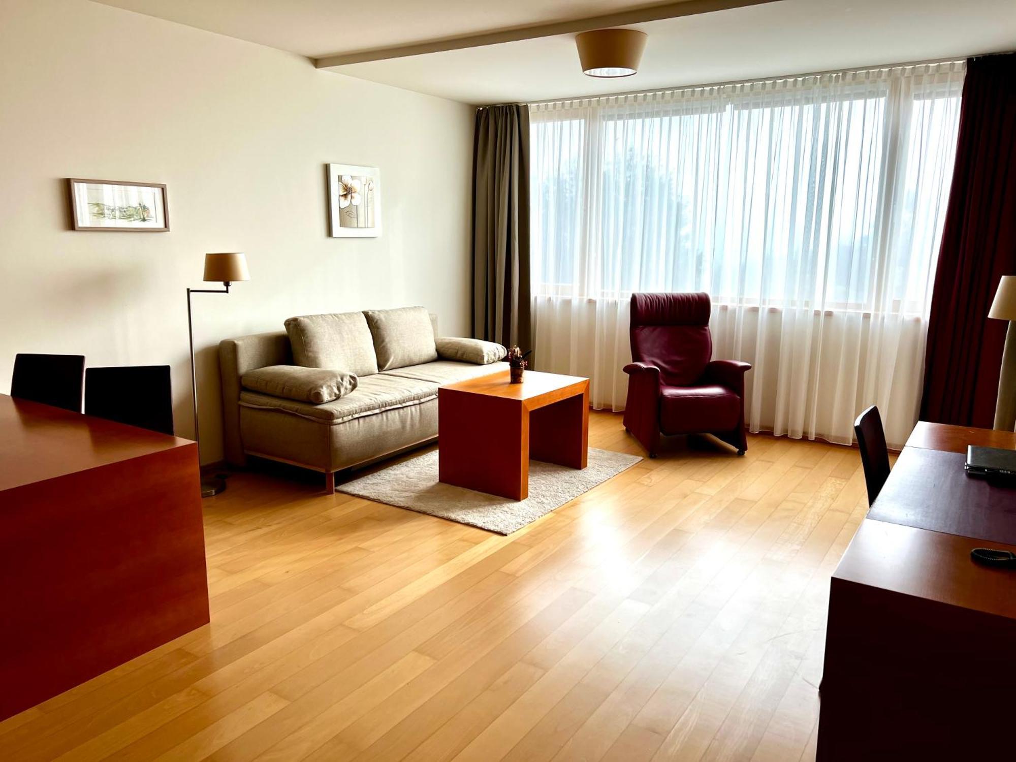 Golf & Relax Apartment Mit 4*S-Anbindung Bad Waltersdorf Exteriör bild